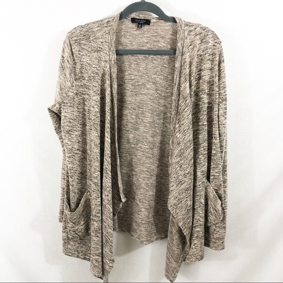 Sweaters - Long Sleeve High Low Shrug